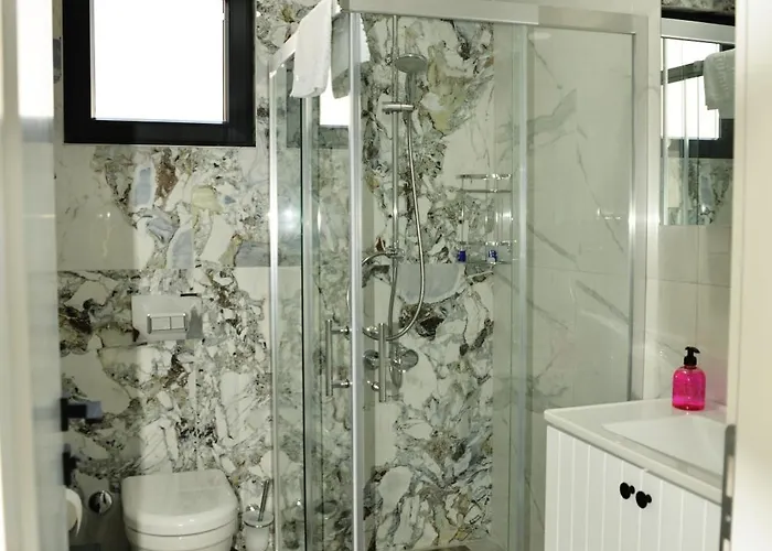 ヴィラ Sarisli 2 *